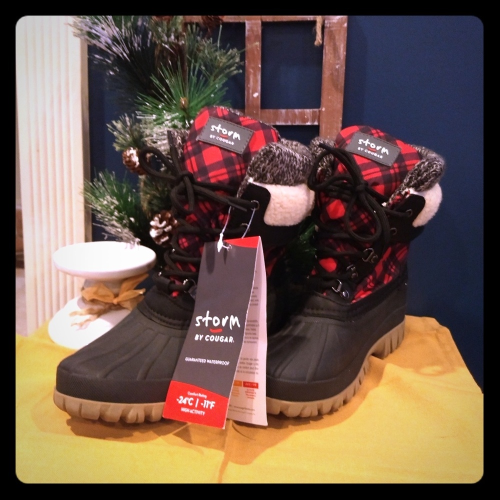 COUGAR
CREEK SNOW BOOT Blk/Red Plaid sz. 6